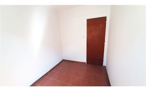 Departamento 3 Dormitorios En Venta En La Plata