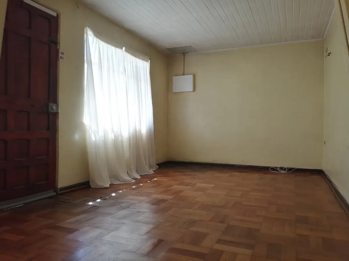 Imagen 2 de 16 de Casa Sector Laguna Redonda!!!!