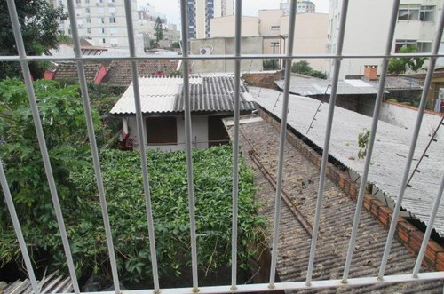 Imagem 2 de 6 de Casa Residencial À Venda, Cidade Baixa, Porto Alegre. - Ca0583