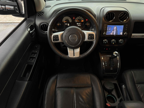 Jeep Compass 2.0 SPORT 4X2 16V GASOLINA 4P AUTOMÁTICO