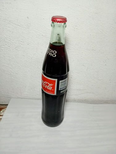 Botella Coca-cola Medio Litro Coleccionable (Usado)