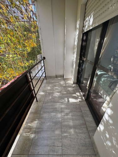Departamento De Un Dormitorio En Alquiler - 45 Entre 12 Y 13 La Plata