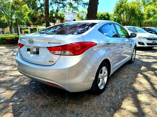 Hyundai Elantra 1.8 Gls At. 2013 68.000km Tomo Usado Fcio.