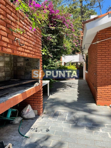 Imagen 18 de 30 de Casa En Venta - Cantegril
