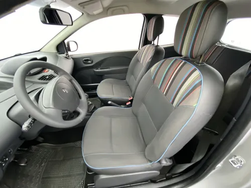Renault Twingo 2 Dynamique 16V Emotion Francés