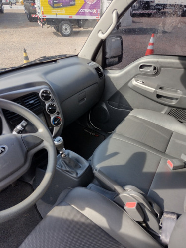 Imagem 12 de 14 de Kia Bongo K2500