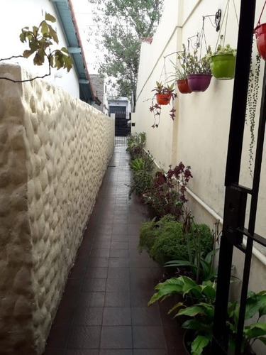 Imagen 3 de 14 de Casa Ph En Venta Cond En Remedios De Escalada Oeste