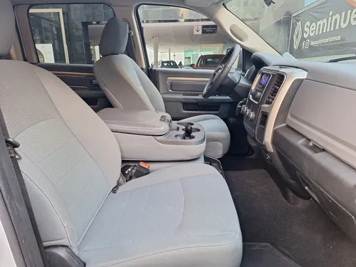RAM Ram 1500 3.3 V6 XL Crew Cab 4x2 At