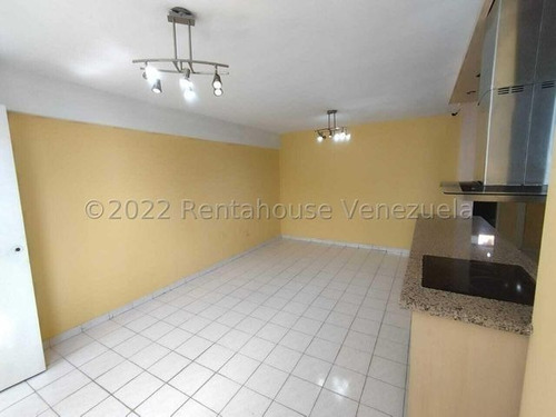 Imagen 18 de 30 de * Apartamentos En Venta * Zona Centro Barquisimeto, Lara, Codigo # 23-11704 Mas Informacion :: 412 - 1498654 , Katty Vasquez Rentahouse Co.