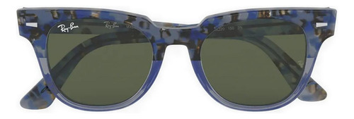 Anteojos de sol Ray-Ban Wayfarer Meteor Standard con marco de acetato color matte blue gradient havana, lente green de cristal clásica, varilla blue havana de acetato - RB2168