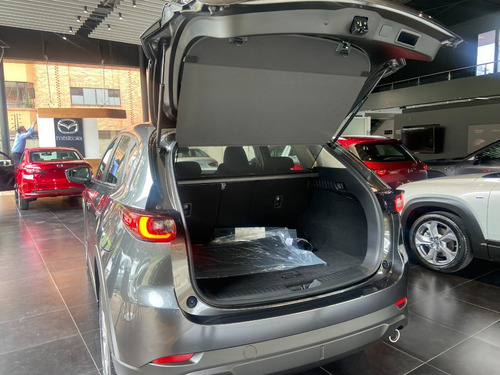 Imagen 17 de 20 de Mazda Cx5 Touring At 2.0 4x2 2024 / Mz127 / Vf