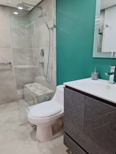 Vendo Amplia Casa 255 Mts En El Poblado Cola Del Zorro