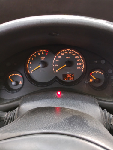 Chevrolet Corsa Classic 1.6 Gl 3p