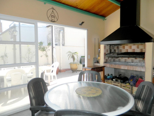 Imagen 13 de 18 de Departamento En Venta En Parque Chas De 4 Ambientes