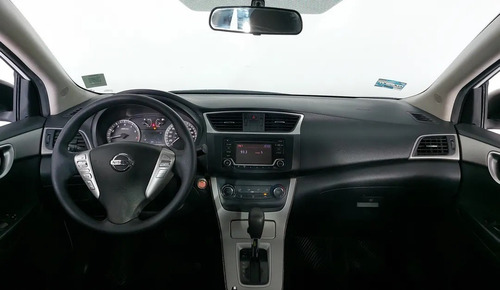 Nissan Sentra 1.8 Advance Cvt