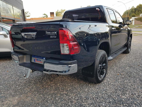 Toyota Hilux 2.8 Cd Srv 177cv 4x2 2017