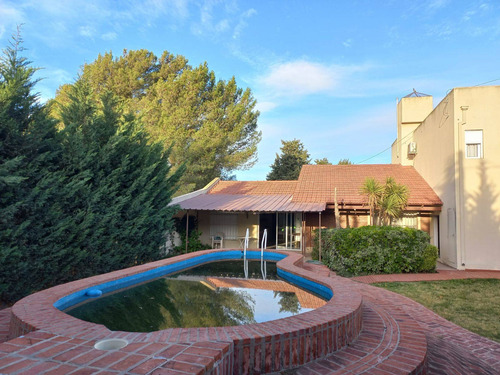 Imagen 23 de 23 de Venta Casa 2 Dormitorios B.patagonia Con Pileta
