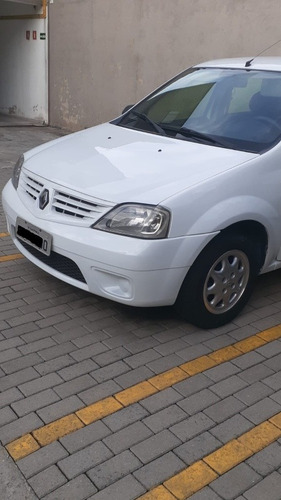 Renault Logan 2009 1.0 16v Expression Hi-flex 4p