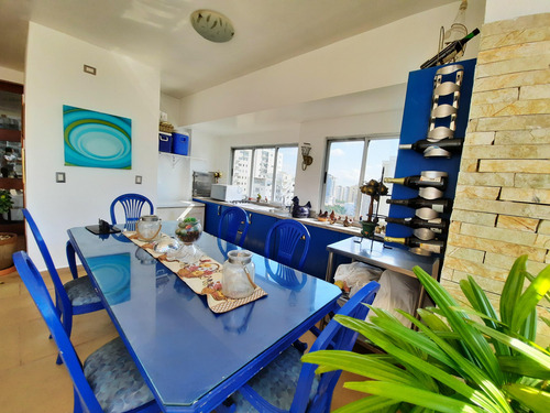 Se Vende Penthouse Con Impresionante Terraza En Piantini