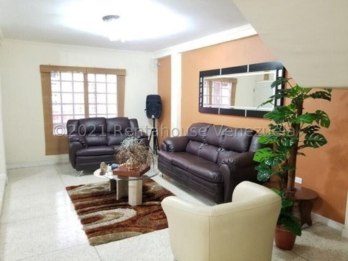 Imagen 9 de 30 de Casa En Venta En Urb. Villas Del Sol-cod. 23-4498-jgvr.