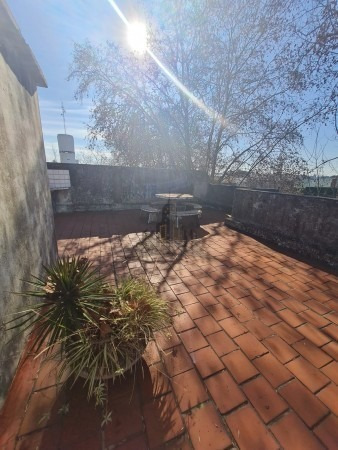 Imagen 12 de 13 de Venta - Casa - Ph 4 Cuatro Ambientes - Terraza - La Paternal - Oportunidad - Terraza