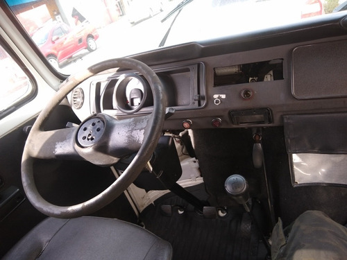 Volkswagen Kombi 2012 1.4 Total Flex 3p