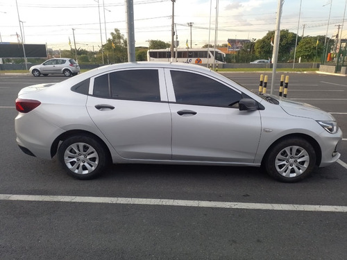 Chevrolet Onix plus 1.0 Lt 4p