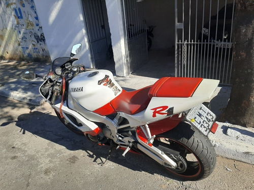 Imagem 4 de 15 de Yamaha Yzf R1