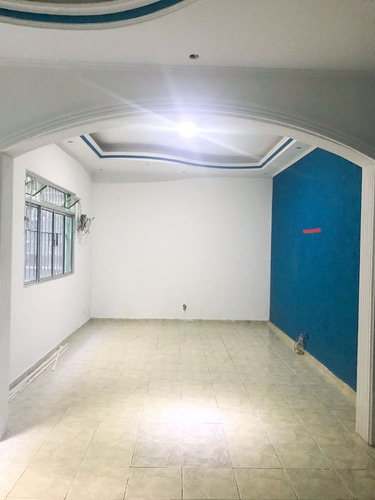 Casa Com 4 Dormitórios Com Suite, Garagem Pra 02 Veículos
