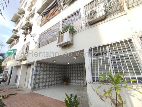 Apartamento En Venta Urb. Base Aragua Piso Bajo 25-23980 Df