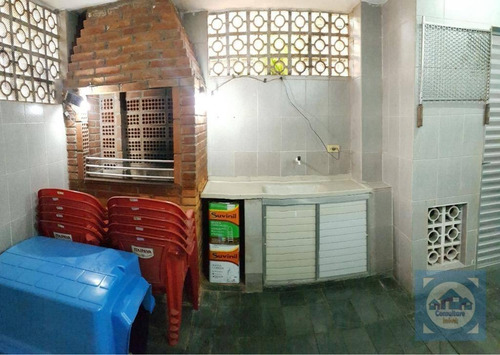 Casa Com 3 Dormitórios À Venda, 190 M² Por R$ 730.000,00 - Campo Grande - Santos/sp - Ca0774