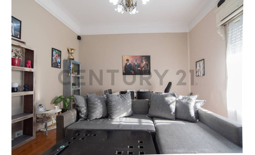 Venta De Ph Con Entrada Independiente En Lanús Este Centro. Apto Crédito! Bajó De Precio!