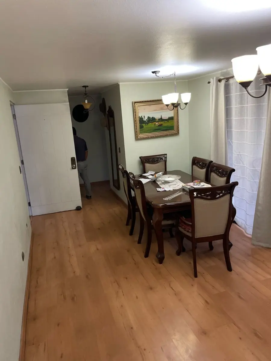 Imagen 3 de 18 de Impecable Vivienda. Barri0 Residencial Y Tranquilo!!!