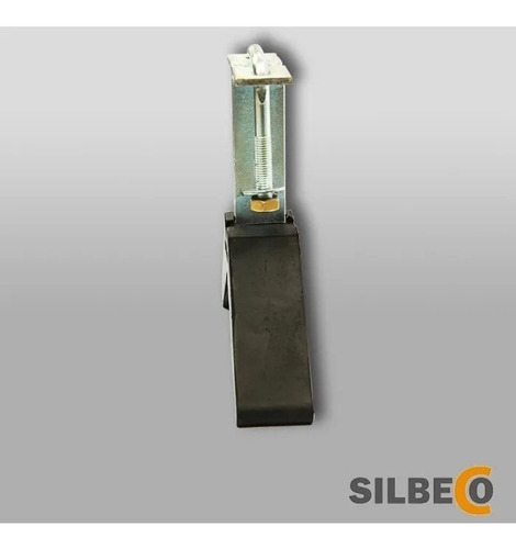 Imagen 2 de 4 de V De Proa Con Abrazadera Trailer Nautico- Silbeco