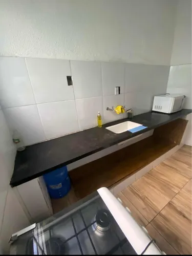 Pensão/ República/ Quartos Para Alugar/casa/kitinet