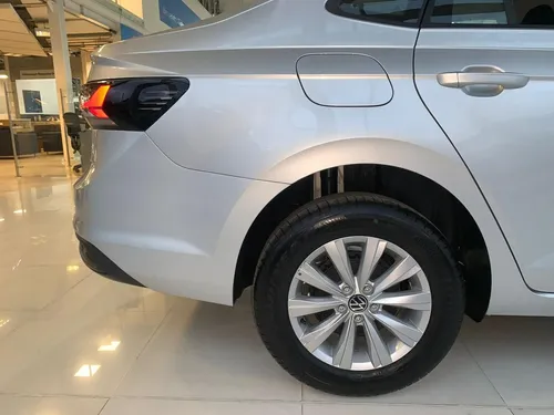 Volkswagen Virtus TRENDLINE AUTOMATICO