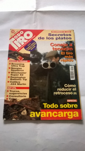 Revista Todotiro 11 Spyderco Avancarga