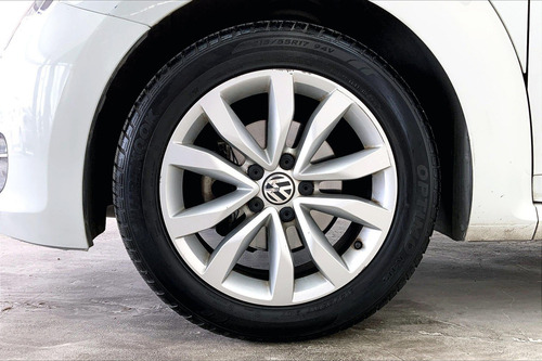 Imagen 8 de 25 de Volkswagen Beetle 3 Pts Hb Sport, 25l, Tm5, Ve, 6 Cd, Piel