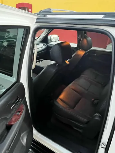 Chevrolet Suburban A Tela Aa At