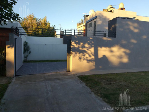 Imagen 8 de 12 de Casa - Ituzaingó