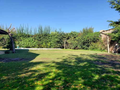 Casa En Venta, Rincon De Vistalba, 4 Habitaciones