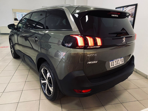 Imagen 4 de 12 de Peugeot 5008 Allure 1.6 Thp
