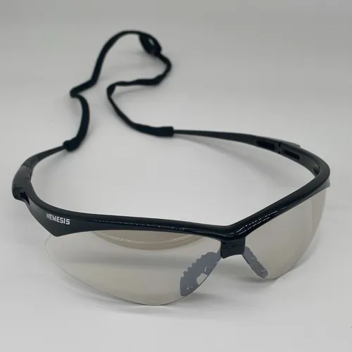 Lentes nemesis clearance