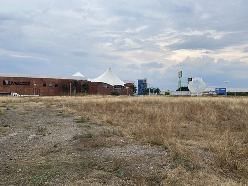 Terreno Comercial En Esquina Cerca De Galerías Cuernavaca 