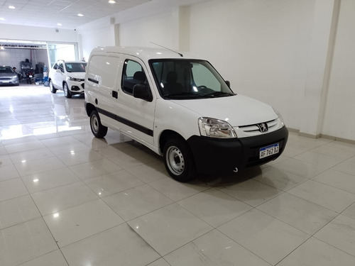 Imagen 16 de 20 de Peugeot Partner Furgon Confort Hdi Año: 2023 Km 100