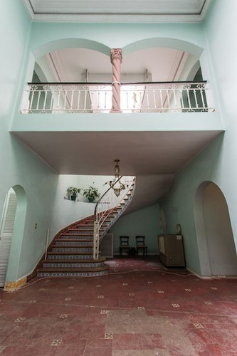 Imagen 22 de 30 de Venta Espectacular Casa Para Restaurar O Para Inversionistas