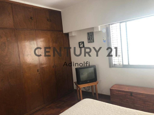 Imagen 14 de 19 de Calle 20 Esq. 48 - Casa De 4 Dormitorios Y Cochera A La Venta