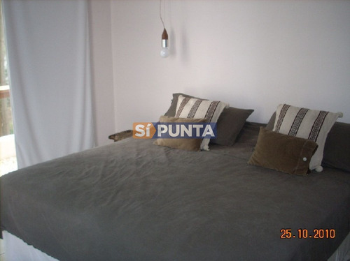 Imagen 16 de 17 de Casa En Laguna Blanca En Alquiler