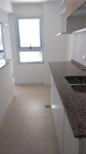 Imagen 8 de 13 de Departamento En Venta De 3 Ambientes Con 2 Cocheras - Banfield