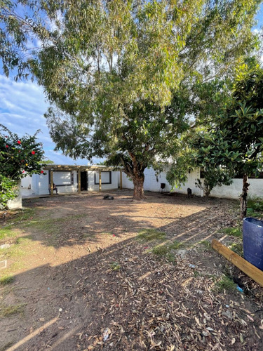 Venta. Oportunidad! A Estrenar! Casa De 2 Dormitorios, Jardín, Cochera Y Parrillero En Medanos De Solymar, Una Cuadra De La Playa. Posible Financiación Directa De Una Parte.